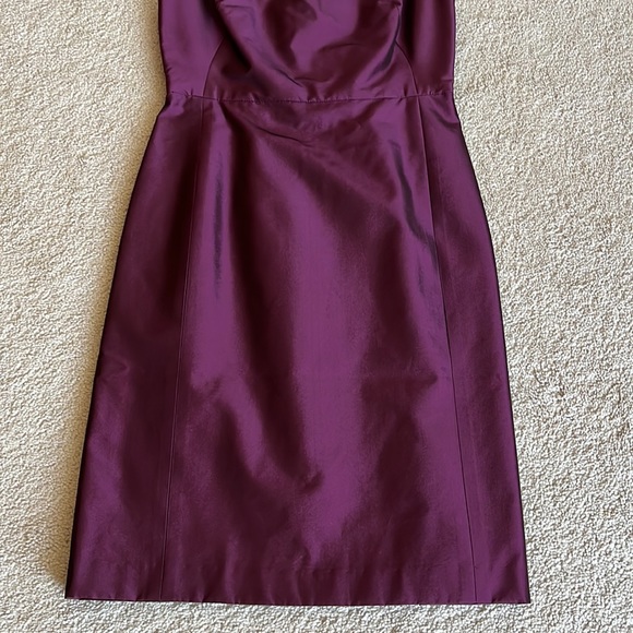 NWT BCBG Cocktail Dress. Magenta. Size 2 - Picture 4 of 11